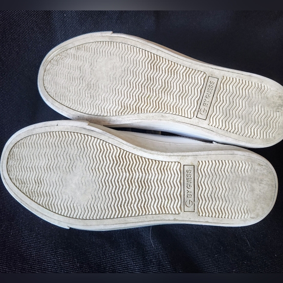 GUESS shoes - Picture 4 of 5